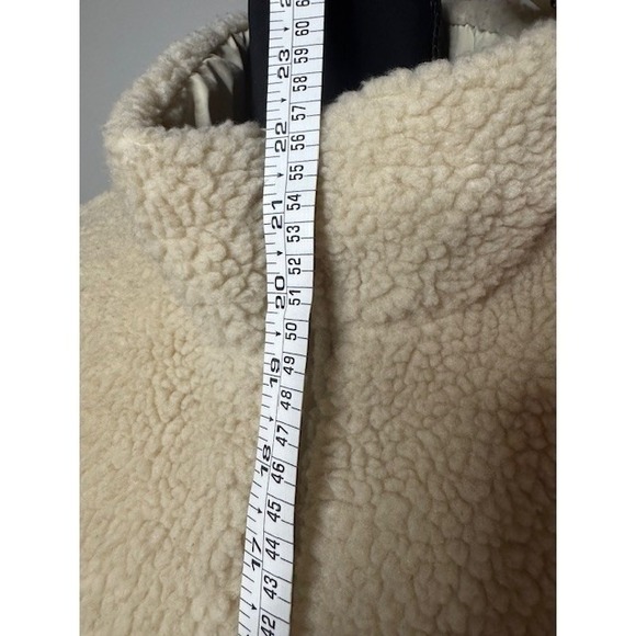 American‎ Eagle Reversible Sherpa Quilted Bomber Jacket Cream Womens L 0103-1577 - Picture 5 of 10